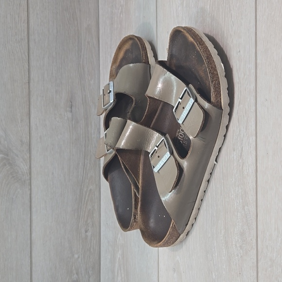 Birkenstock Women Arizona Sandals Flats shoes sz 41/10 Narrow - Picture 1 of 15